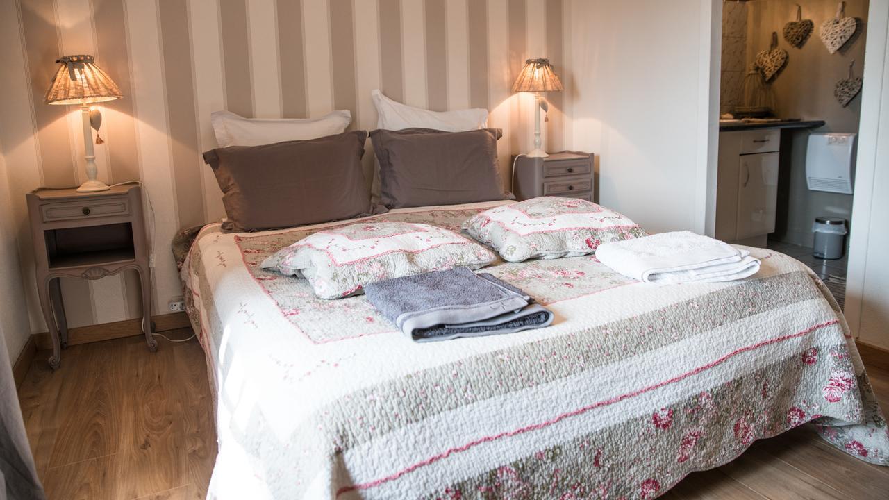 Bed and Breakfast Au Jardin D'Eloise Tremereuc Экстерьер фото
